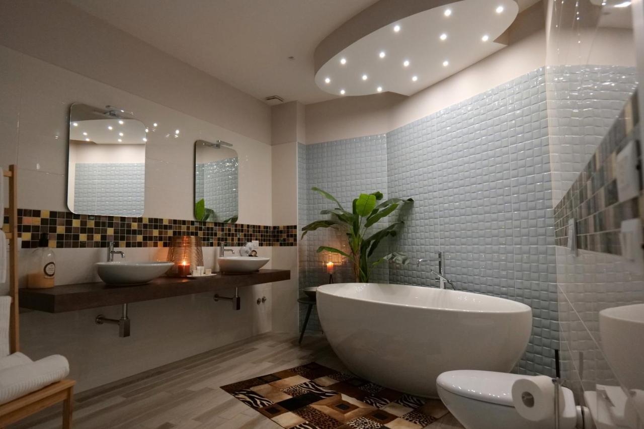 Relais Marlene Bed & Breakfast อาเวซซาโน ภายนอก รูปภาพ