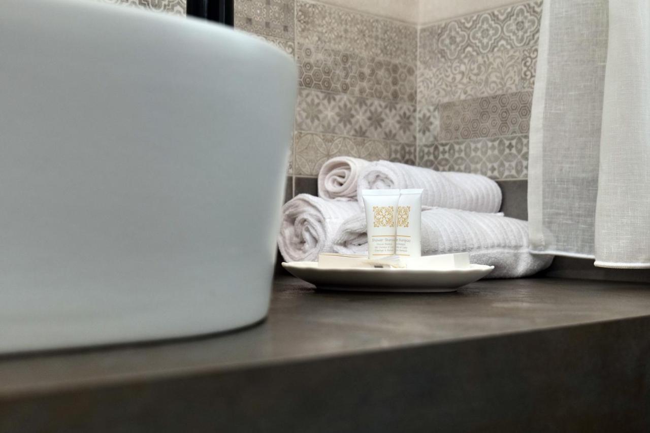 Relais Marlene Bed & Breakfast อาเวซซาโน ภายนอก รูปภาพ